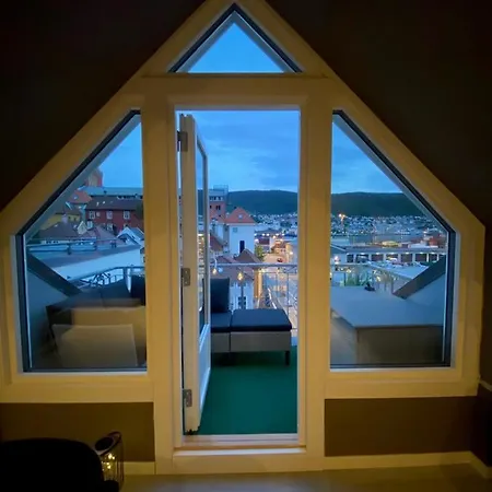 Hotel Penthouse With Private Balcony In The City Centre Of *